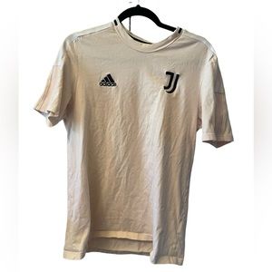 Adidas Juventus peach-pink short sleeve t-shirt size M